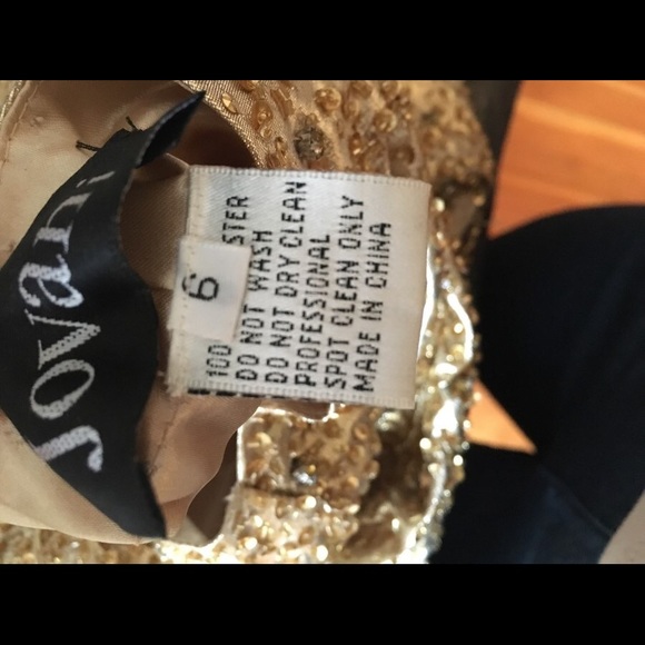 Gold formal dress size 6 - Picture 4 of 5